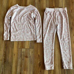 Girls Size 7/8 Pink Fuzzy Leopard Print Pajamas Long Sleeve Leggings